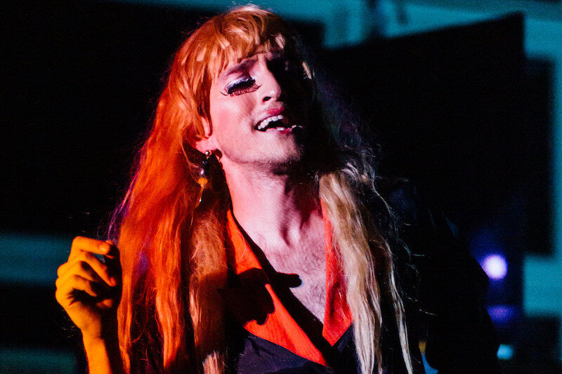 Drag Artist auf der Bühne